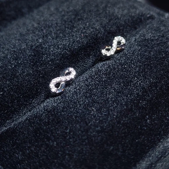 Kay Jewelers 14k White Gold & Diamond Infinity Earrings - Picture 3 of 7